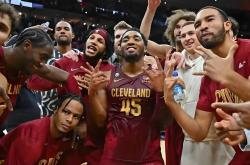 九游体育网页版登录入口-雄鹿大胜灰熊，雄心勃勃作为夺冠热门的简单介绍