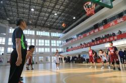 九游体育官网入口-关于篮球场上呈现百变战况，激情高涨的信息