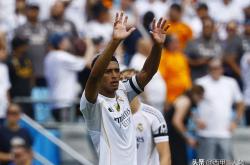 九游体育app-包含皇马客场大胜阿贾克斯，晋级前景扑朔迷离的词条