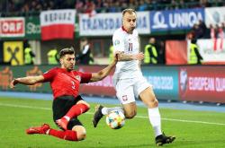 九游体育在线-希腊客场败国摩尔多瓦，积分难以取胜