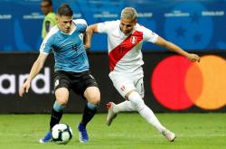 九游体育官方登录入口-津巴布韦队对阵乌拉圭，希望取得胜利