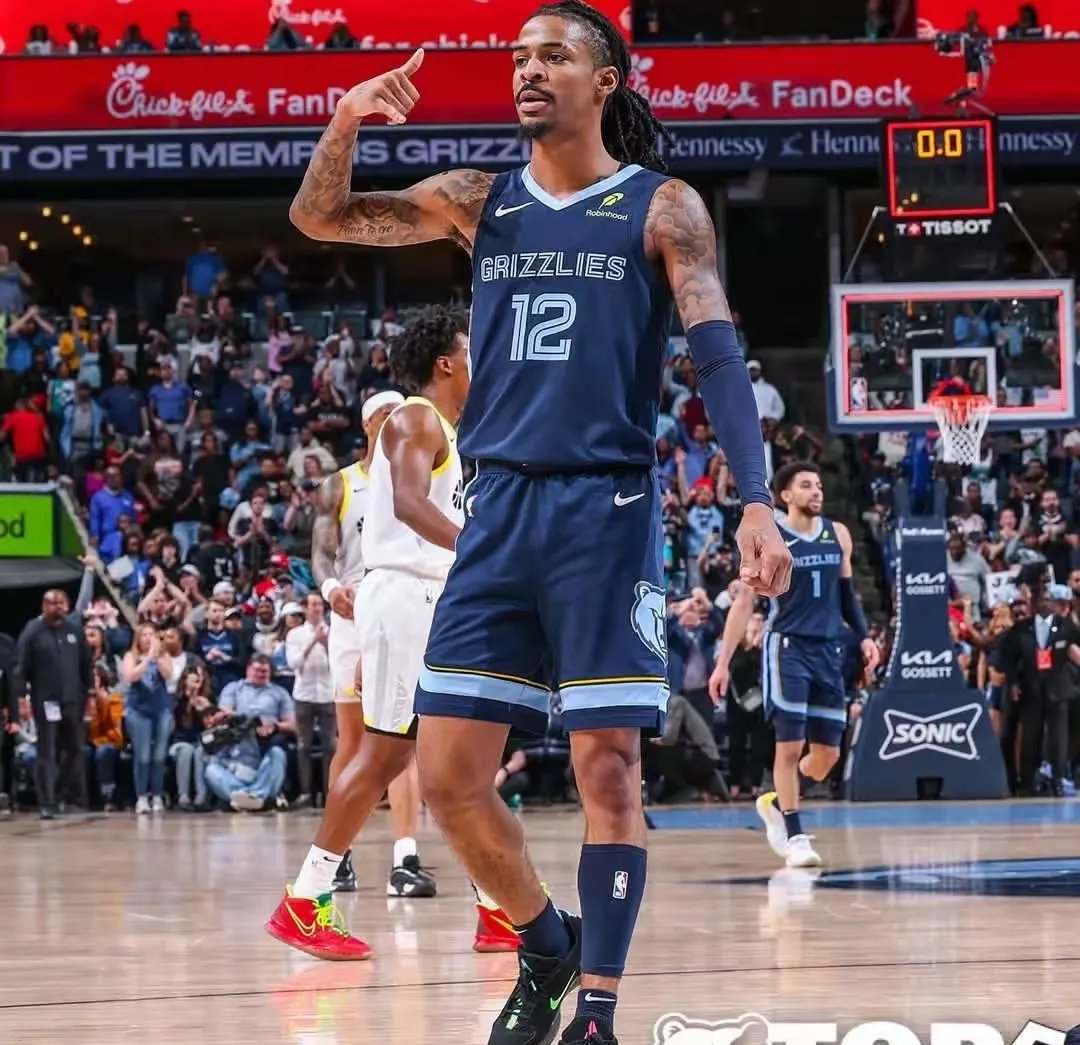 灰熊击败魔术，莫兰特全场表现出色