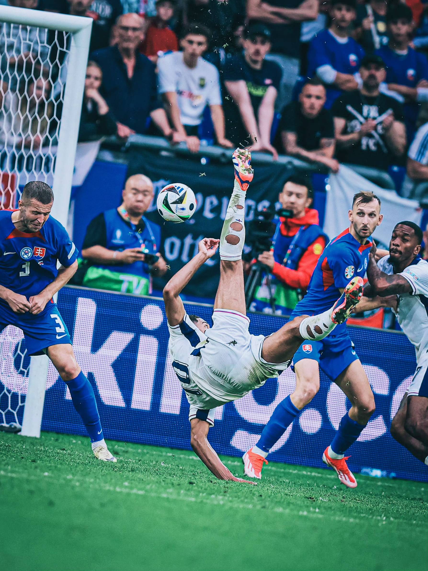 包含斯洛伐克希望在克罗地亚欧预赛中获胜的词条