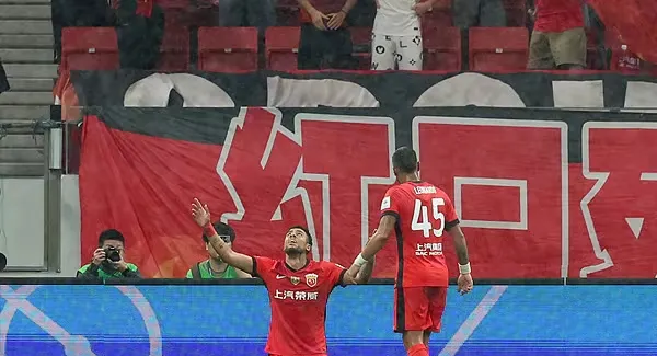 外援连续进球，助球队轻松取得连胜