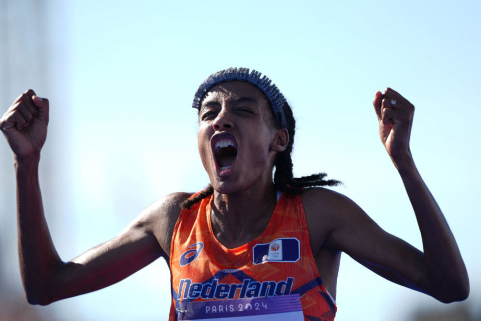 荷兰选手在射箭赛中展现出色发挥的简单介绍