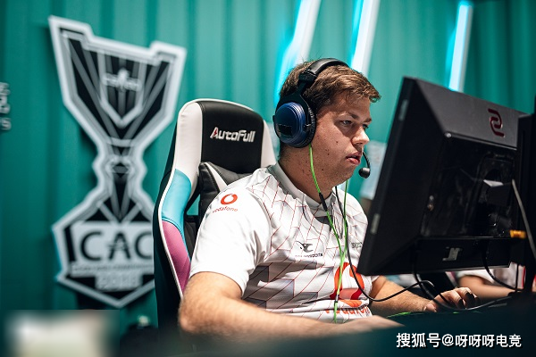 立陶宛篮球队实力碾压对手，晋级半决赛