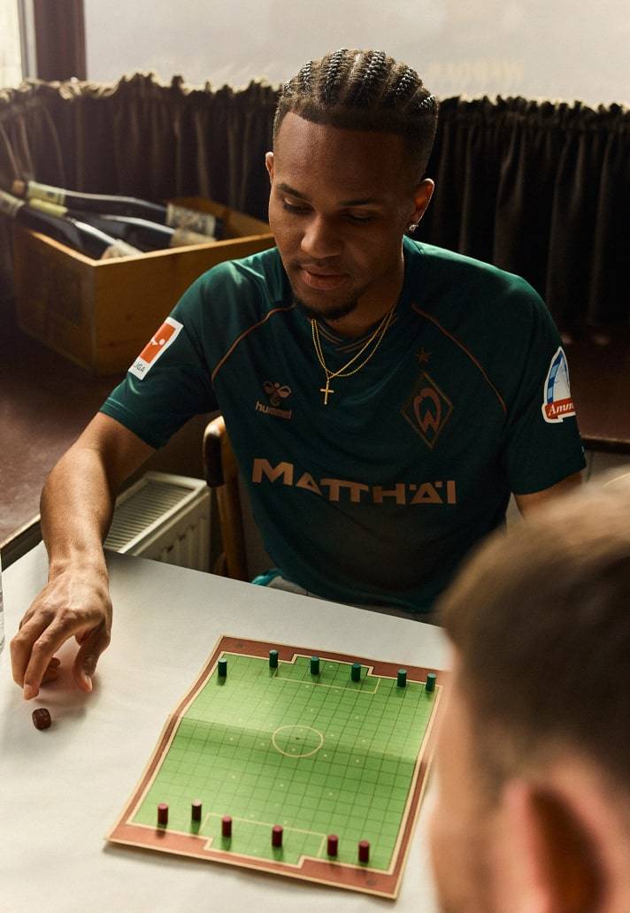 不来梅队客场大败,面临赛季危机的简单介绍 不来梅队客场大败,面临赛季危机的简单介绍