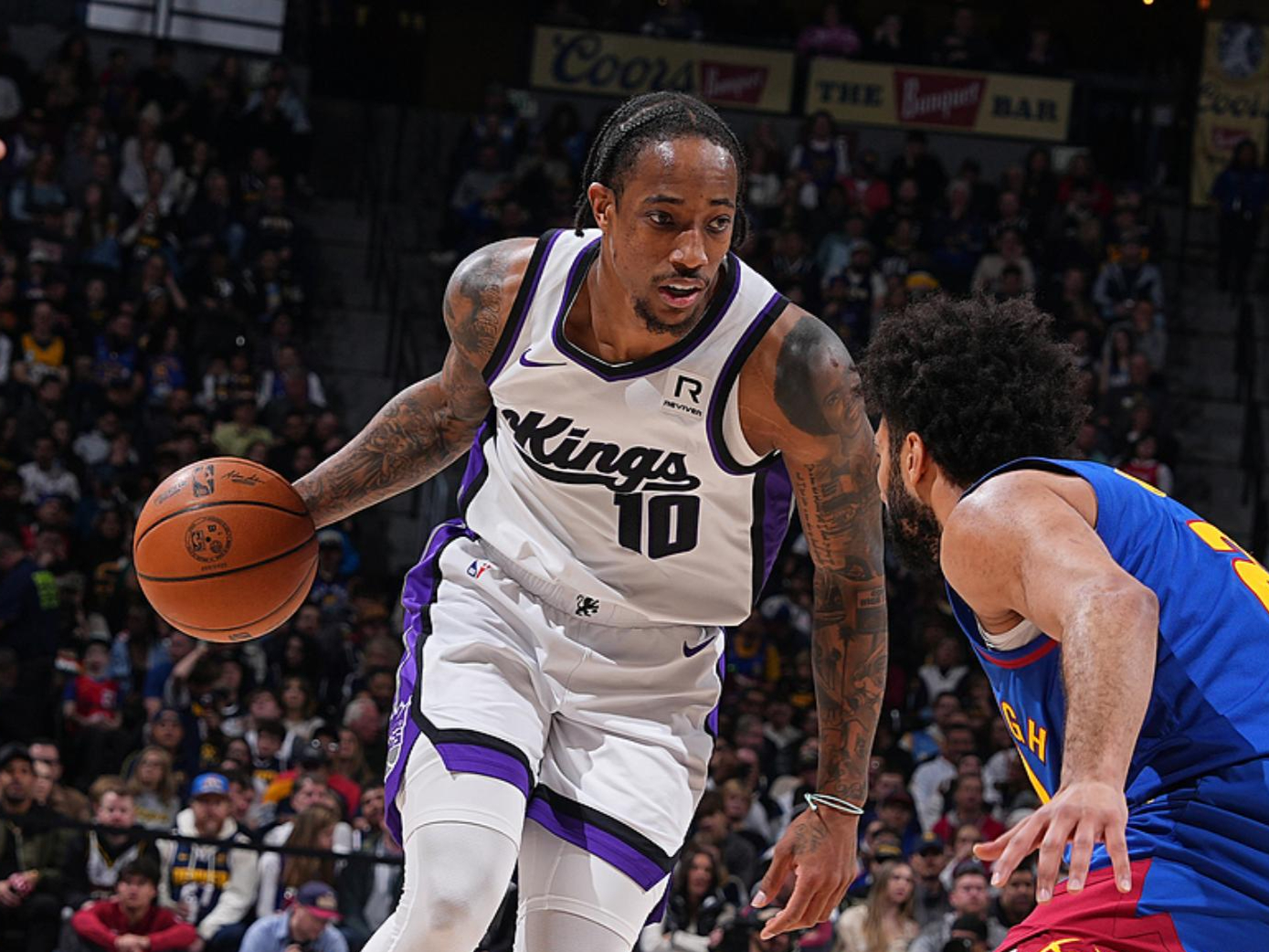 灰熊战胜掘金，终结对手连胜