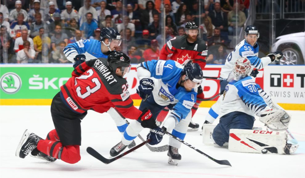 关于俄罗斯摔跤运动员刷新记录为国加冕的信息 关于俄罗斯摔跤运动员刷新记录为国加冕的信息