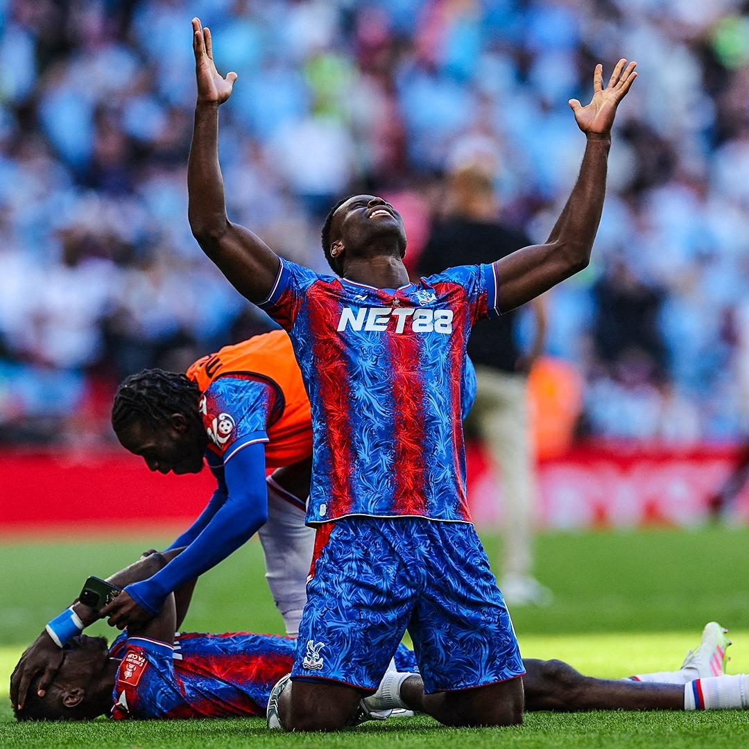 曼城客场擒下水晶宫，领先优势继续扩大的简单介绍