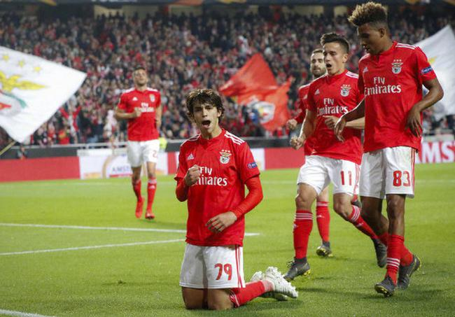 包含亚特兰大客场逼平AC米兰，表现稳定的词条