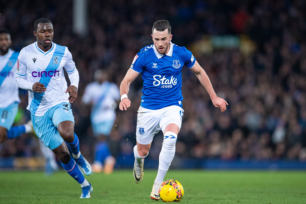 埃弗顿遭受连败！蓝军保级形势扑朔迷离的简单介绍